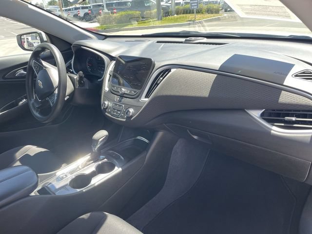 Used 2023 Chevrolet Malibu LT FWD image 28