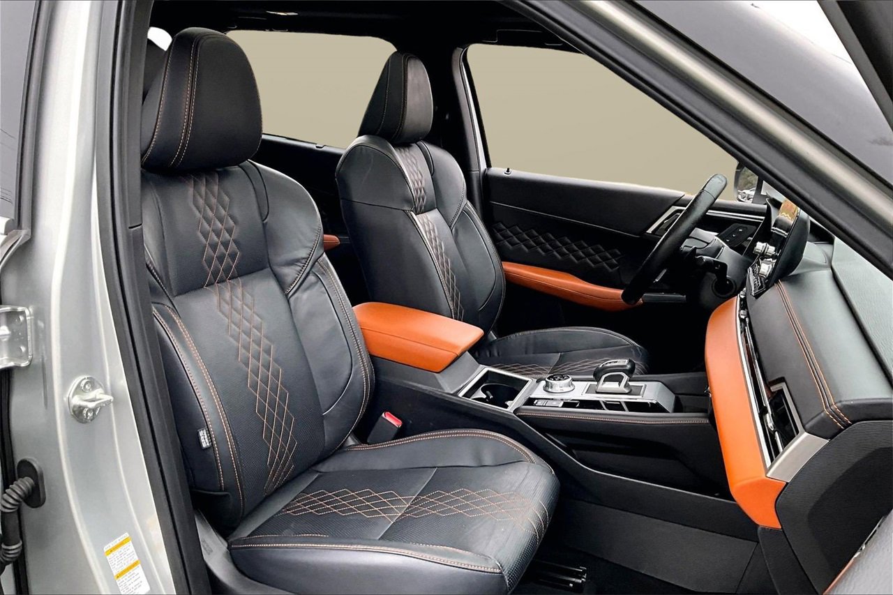 Used 2022 Mitsubishi Outlander SEL image 23