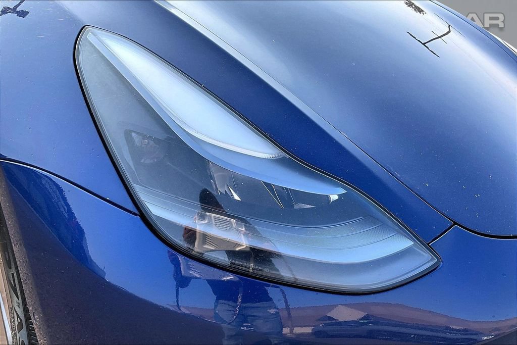 Used 2021 Tesla Model 3 Long Range AWD/4WD image 28