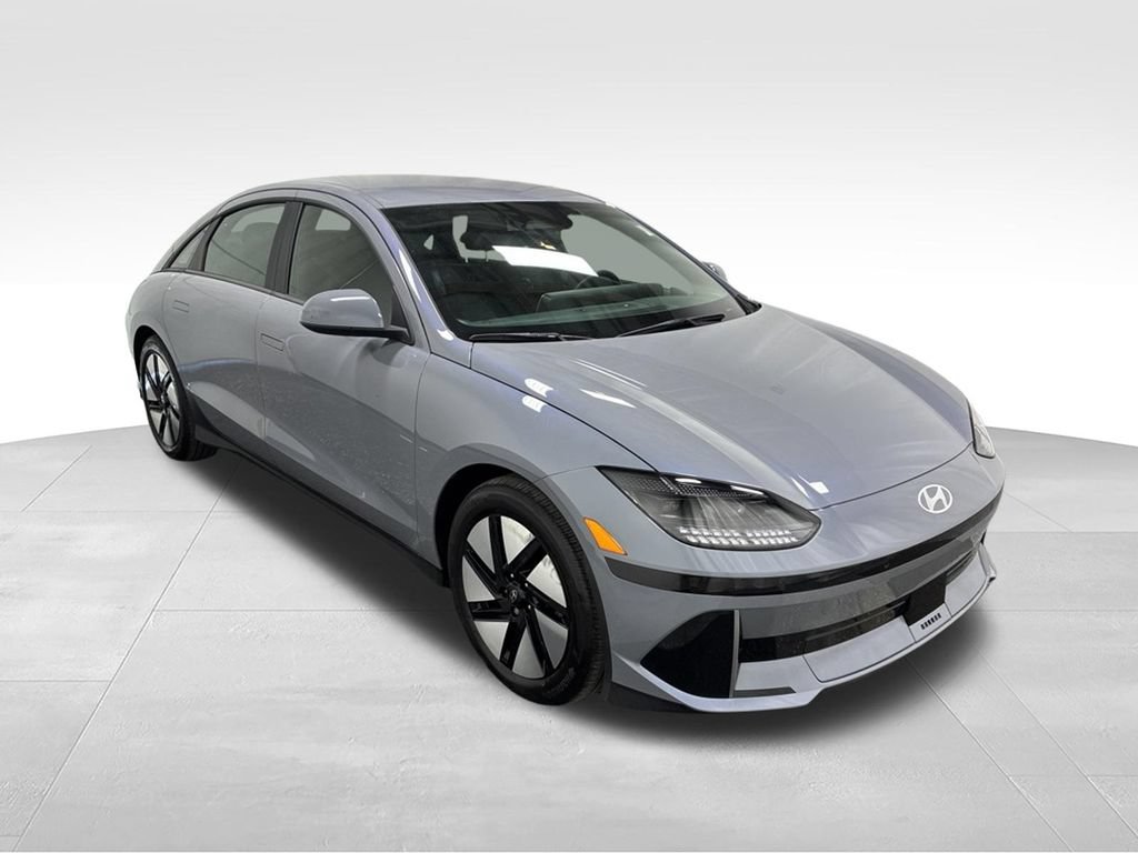 Used 2024 Hyundai Ioniq 6 SE AWD/4WD image 3