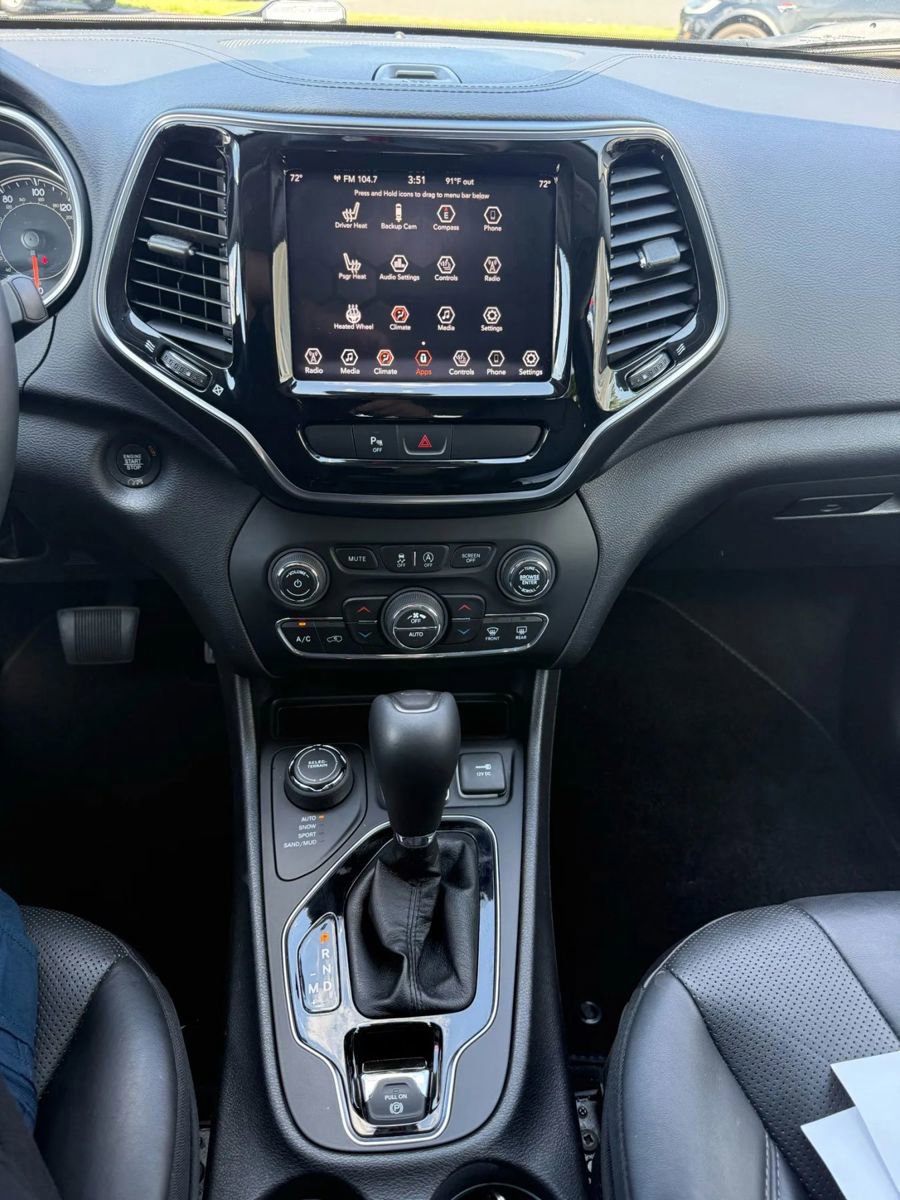Used 2019 Jeep Cherokee Limited AWD/4WD image 22