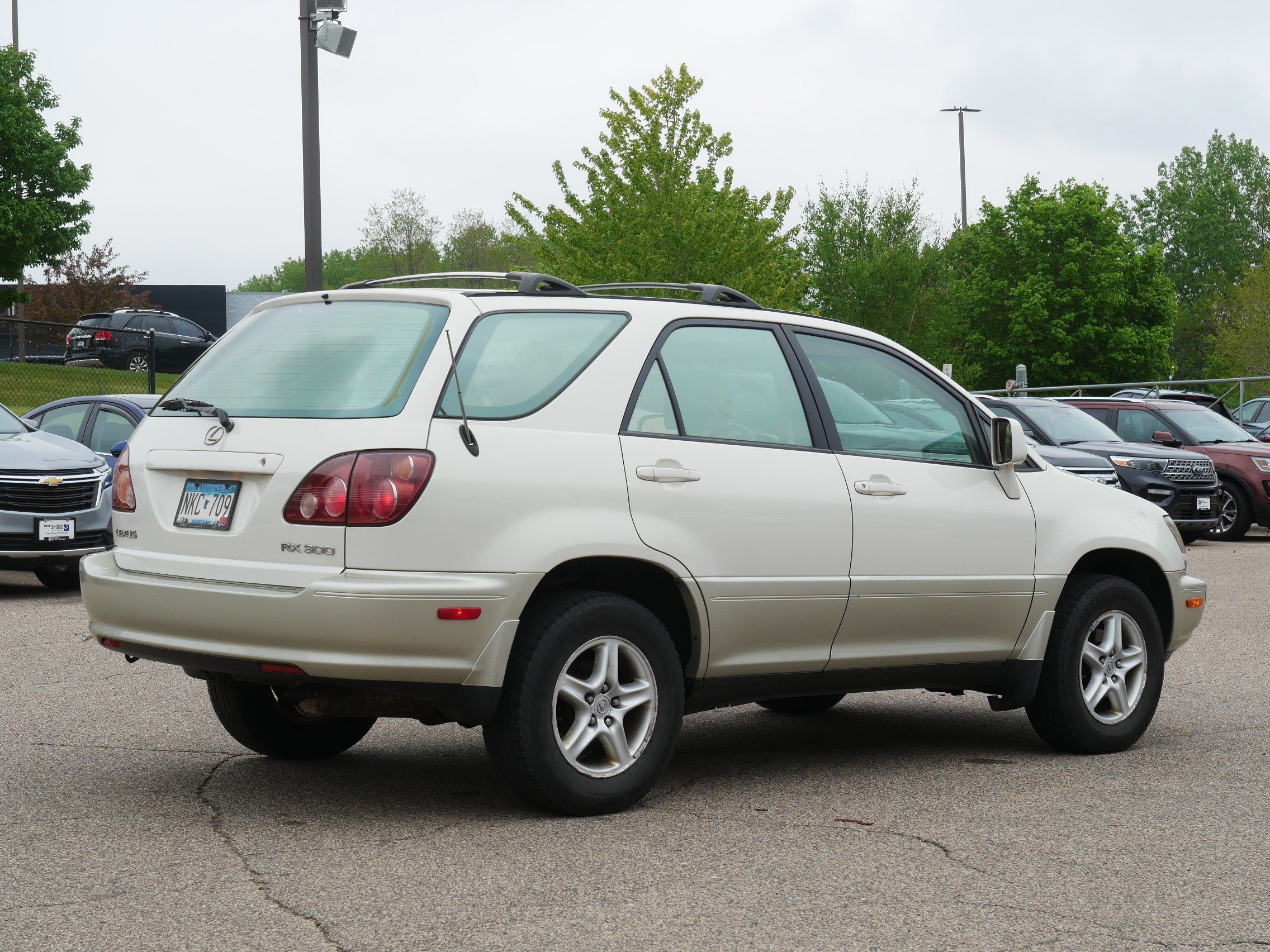 Used 2000 Lexus RX 300 4WD image 6