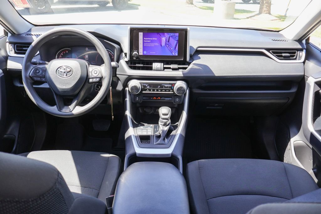 Used 2024 Toyota RAV4 LE image 6