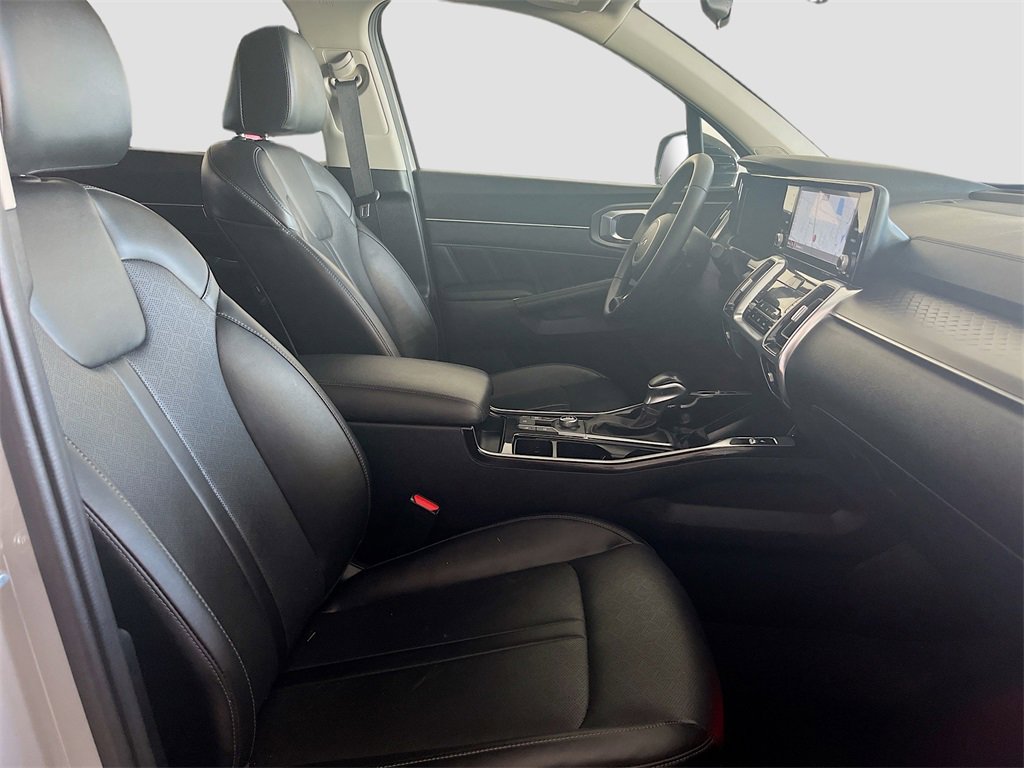Used 2022 Kia Sorento SX image 31