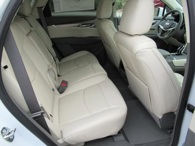 New 2026 Cadillac XT5 Premium Luxury w/ Driver Assist Package FWD image 31