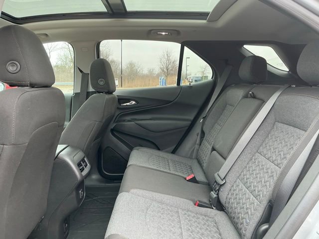 Used 2024 Chevrolet Equinox LT image 34