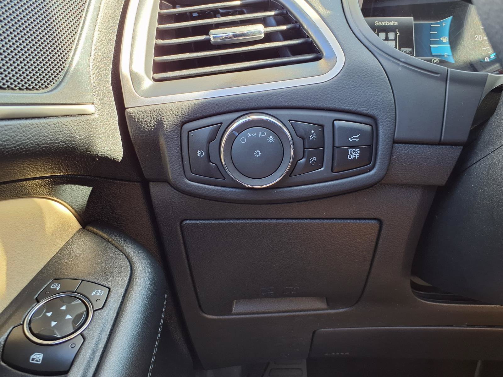 Used 2024 Ford Edge SEL w/ Convenience Package AWD/4WD image 17