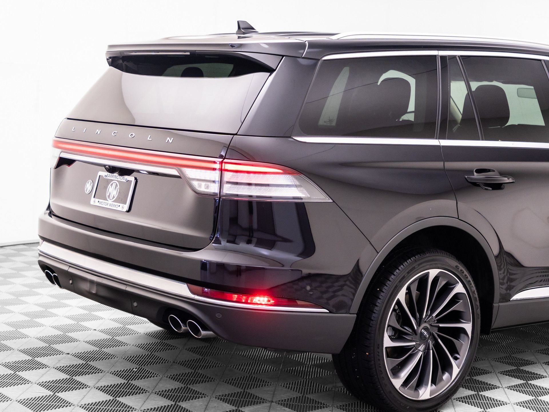 Used 2020 Lincoln Aviator Reserve w/ Equipment Group 202A AWD/4WD image 35