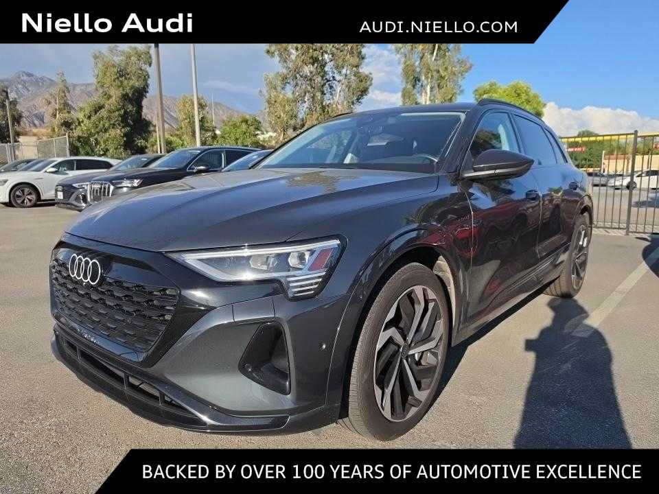 Used 2024 Audi Q8 e-tron Premium Plus w/ Premium Plus Package