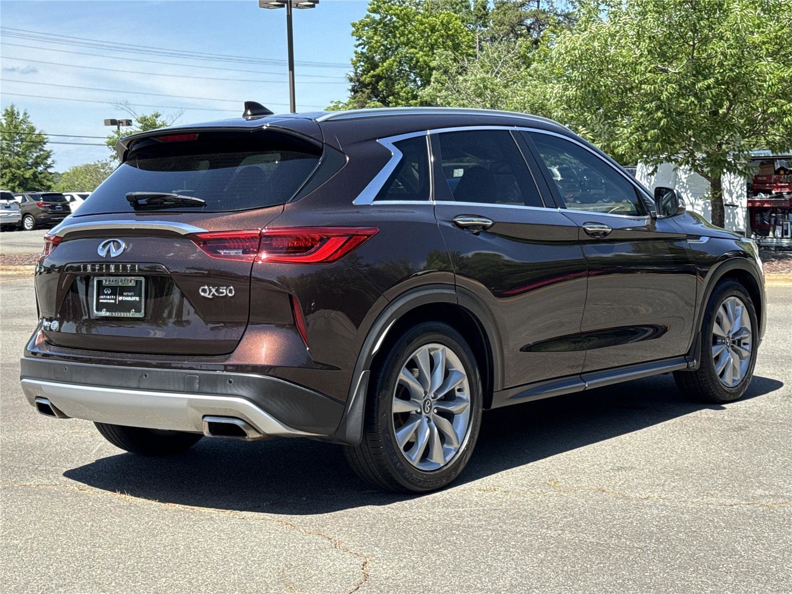 Used 2020 INFINITI QX50 Luxe w/ Navigation Package AWD/4WD image 26