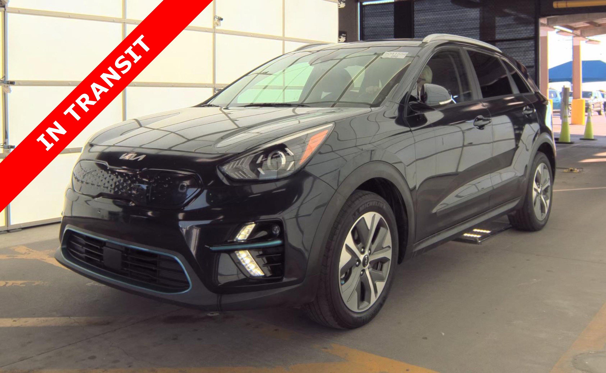Used 2022 Kia Niro EX