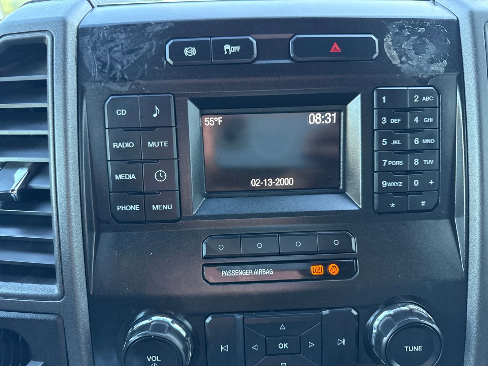 Used 2017 Ford F550 2WD Regular Cab Super Duty image 19