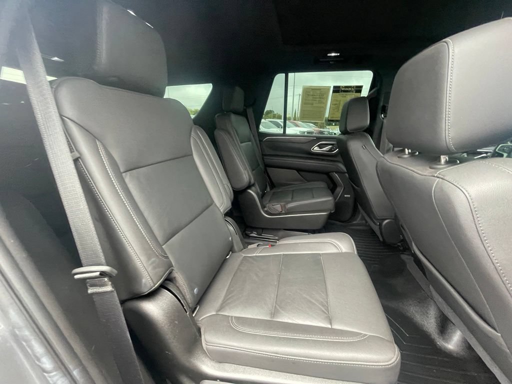 Used 2021 Chevrolet Tahoe Z71 w/ Z71 Off-Road Package AWD/4WD image 28