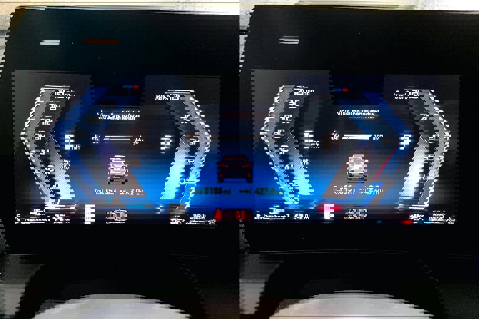 Used 2025 BMW M235i xDrive w/ Technology Package image 22