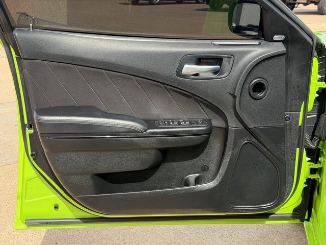 Used 2023 Dodge Charger SXT w/ Blacktop Package image 19