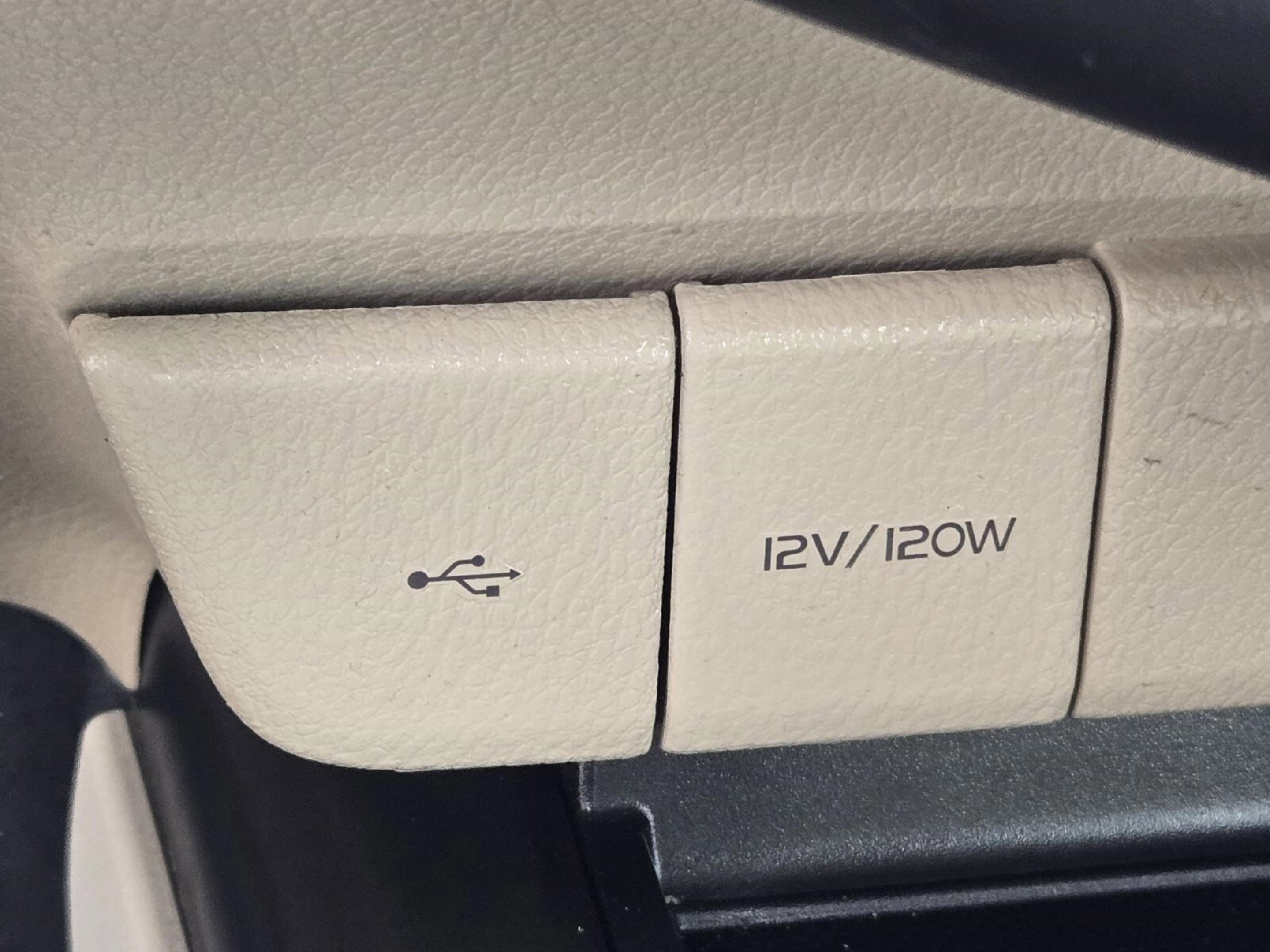 Used 2024 Toyota Camry LE image 38