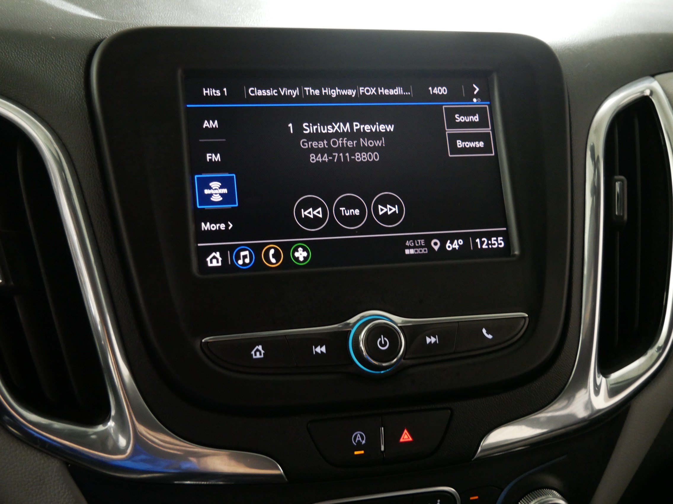 Used 2023 Chevrolet Equinox LT AWD/4WD image 22