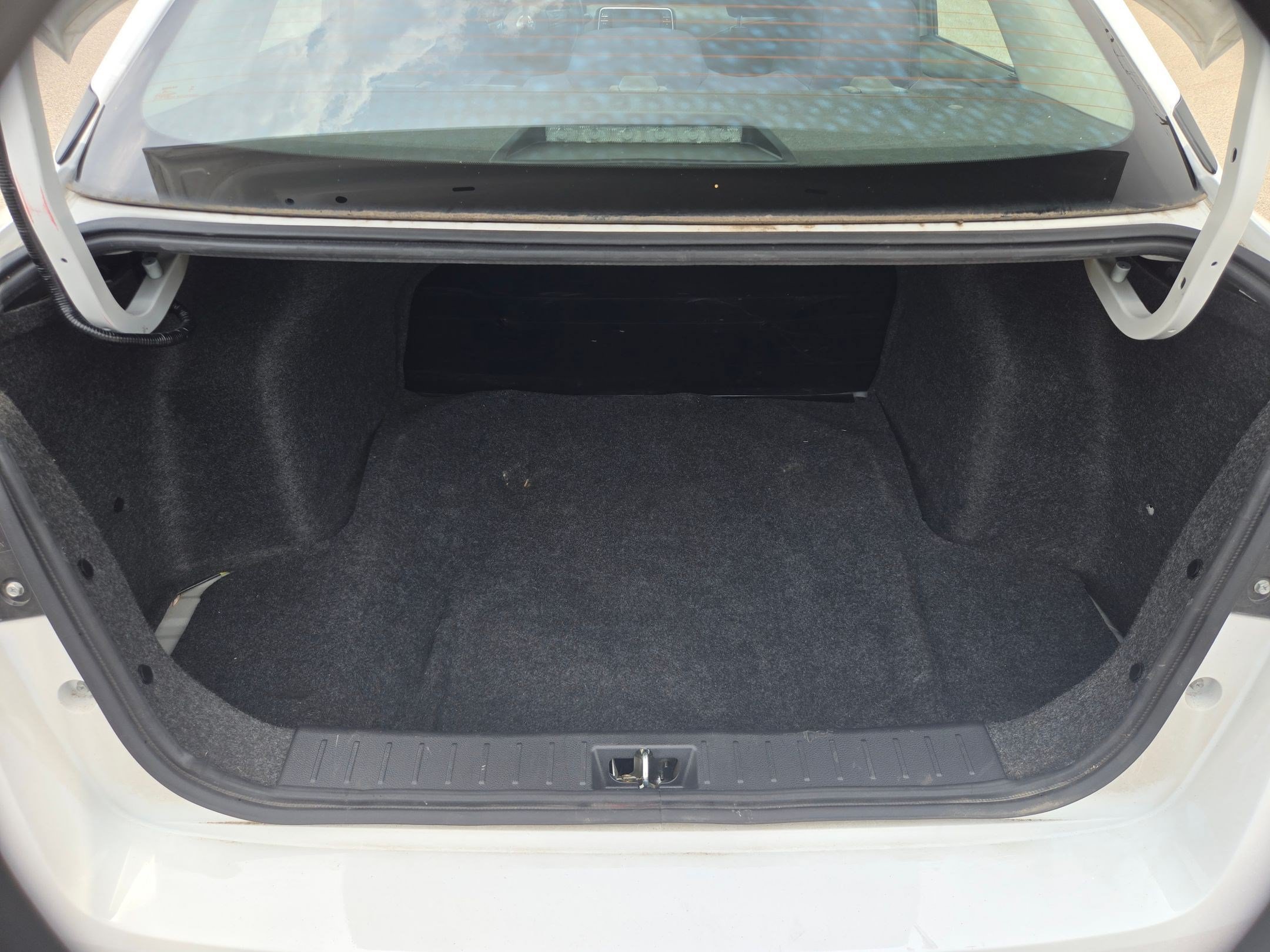 Used 2023 Nissan Versa S FWD image 21
