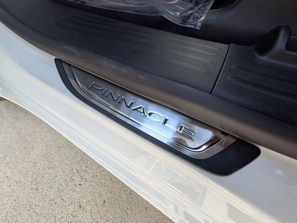 New 2026 Chrysler Pacifica Pinnacle image 43