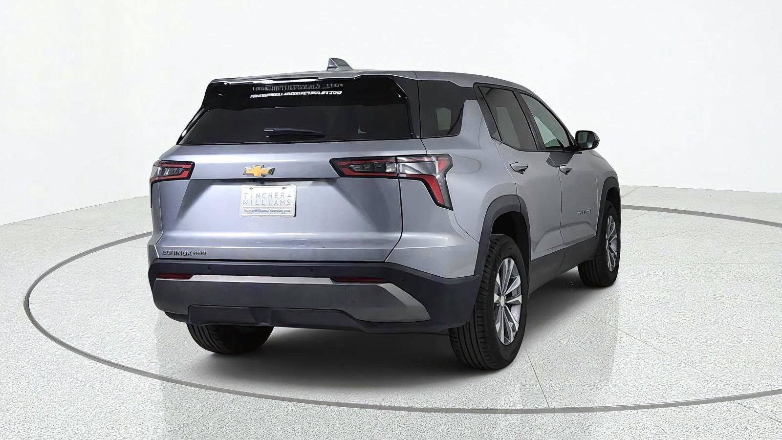Used 2026 Chevrolet Equinox LT w/ Convenience Package II AWD/4WD image 6