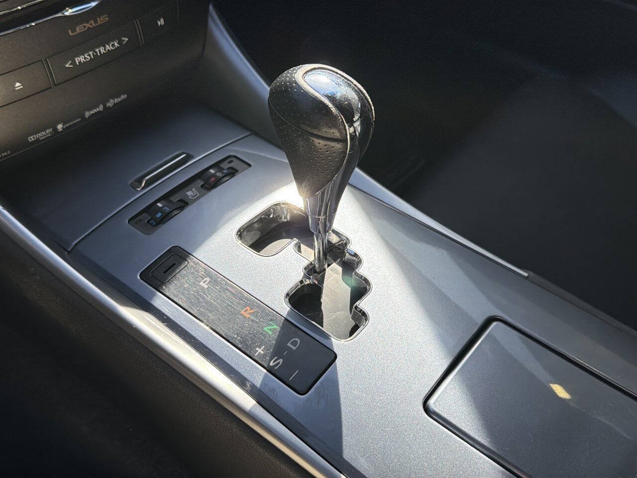 Used 2013 Lexus IS 250C RWD image 29