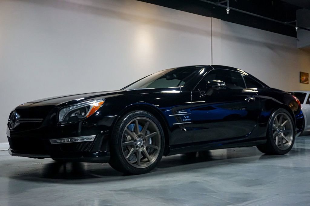 Used 2014 Mercedes-Benz SL 63 AMG image 3