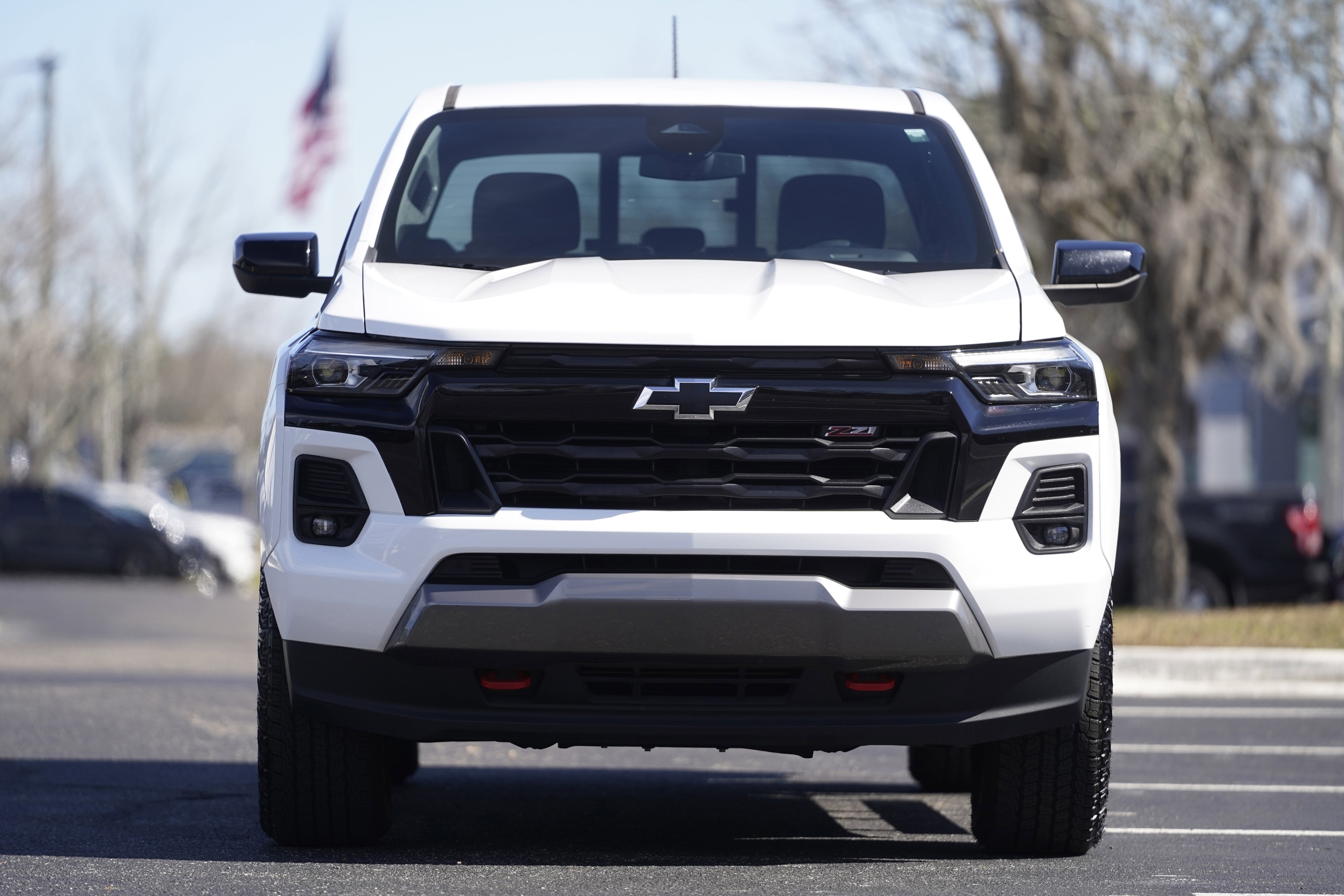 Used 2024 Chevrolet Colorado Z71 w/ Safety Package AWD/4WD image 31