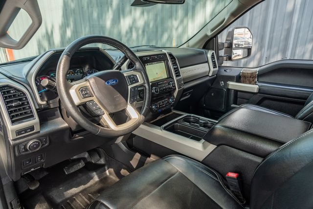 Used 2018 Ford F350 Lariat w/ Lariat Ultimate Package AWD/4WD image 23