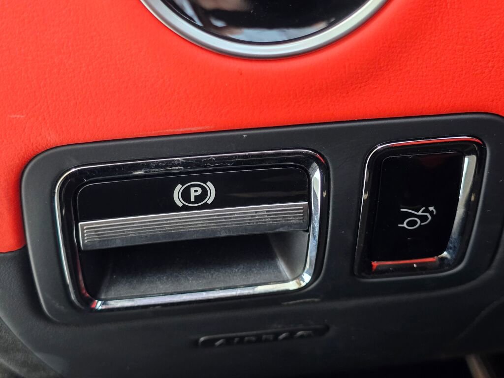 Used 2018 Mercedes-Benz AMG GT C image 37