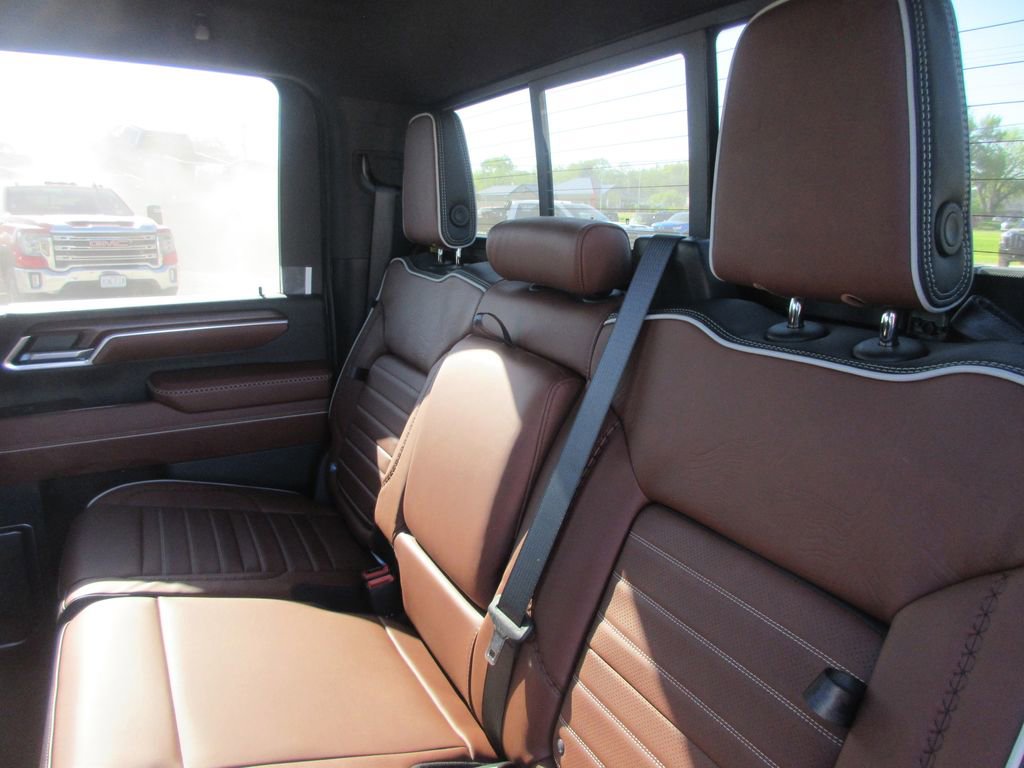 New 2026 GMC Sierra 2500 Denali Ultimate AWD/4WD image 14