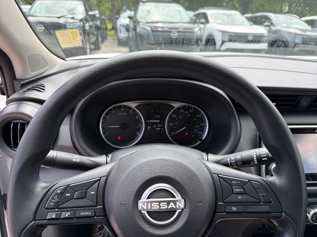 Certified 2025 Nissan Kicks Play S FWD image 18