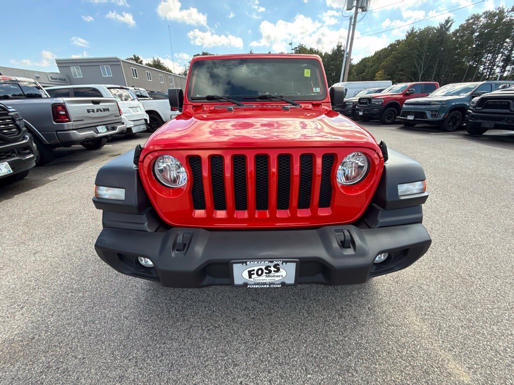 Certified 2022 Jeep Wrangler Unlimited Sport w/ Sun And Sound Package AWD/4WD image 8