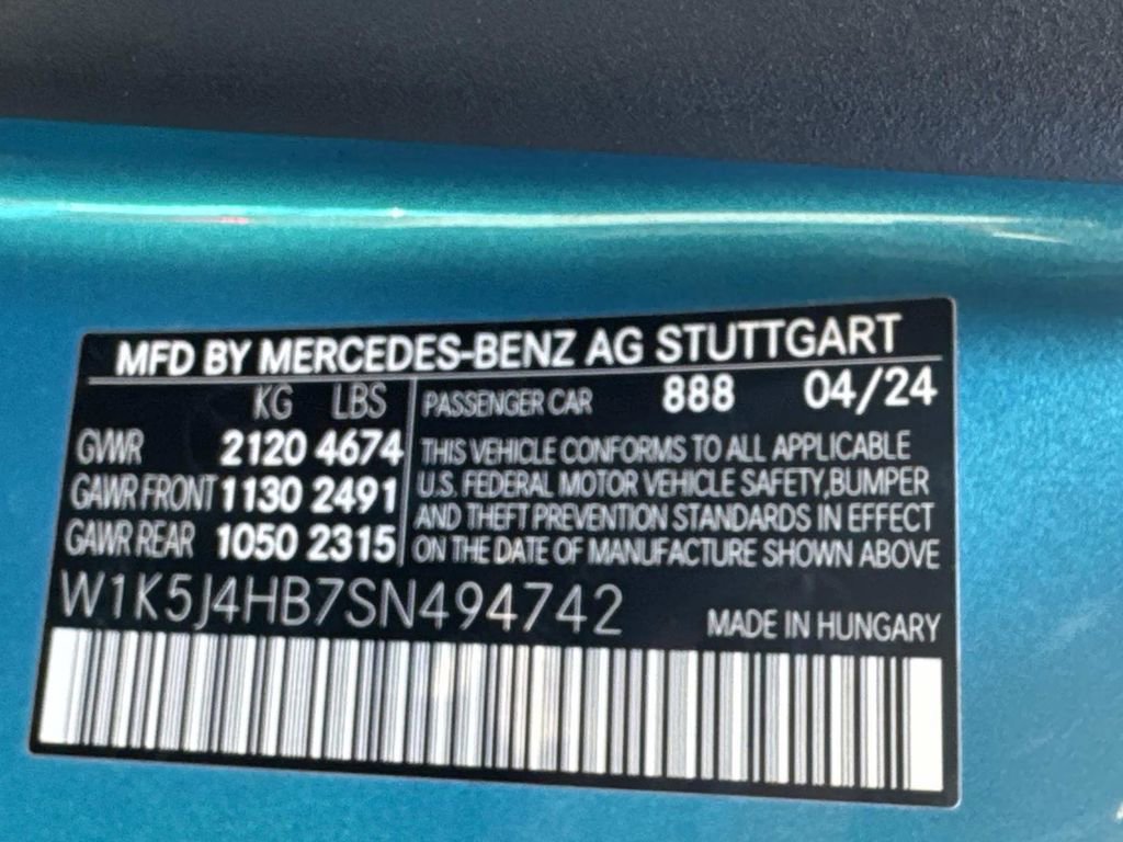 Certified 2025 Mercedes-Benz CLA 250 4MATIC image 29