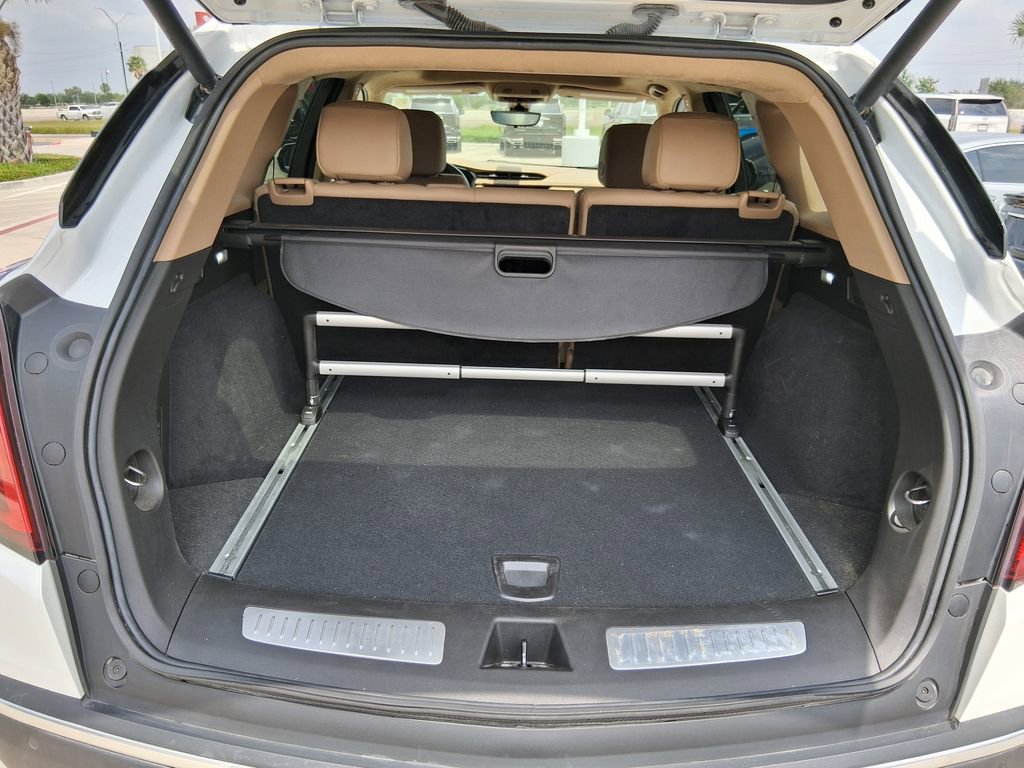 Used 2024 Cadillac XT5 Premium Luxury w/ Platinum Package FWD image 6