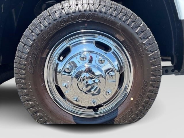 Used 2024 RAM 3500 SLT w/ Quick Order Package 2YG SLT AWD/4WD image 17