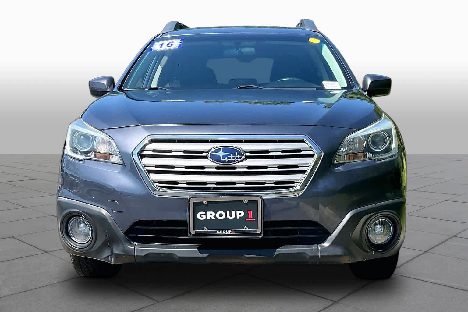 Used 2016 Subaru Outback 2.5i Premium AWD/4WD image 4