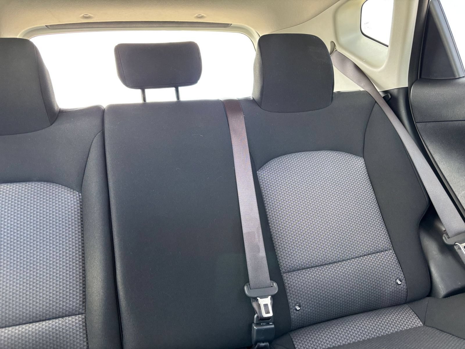 Used 2025 Kia Soul LX w/ LX Technology Package FWD image 34