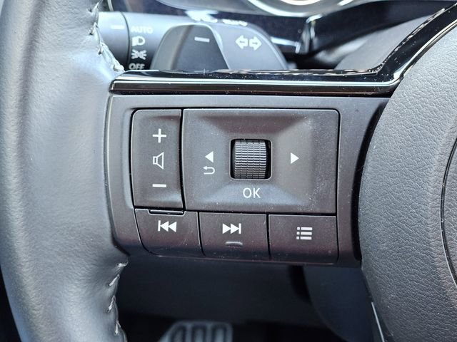 Certified 2025 Nissan Pathfinder SL image 17