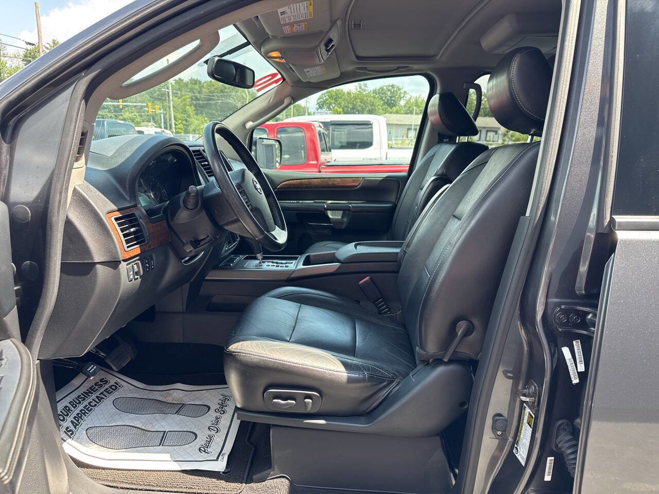 Used 2010 Nissan Armada Platinum image 16