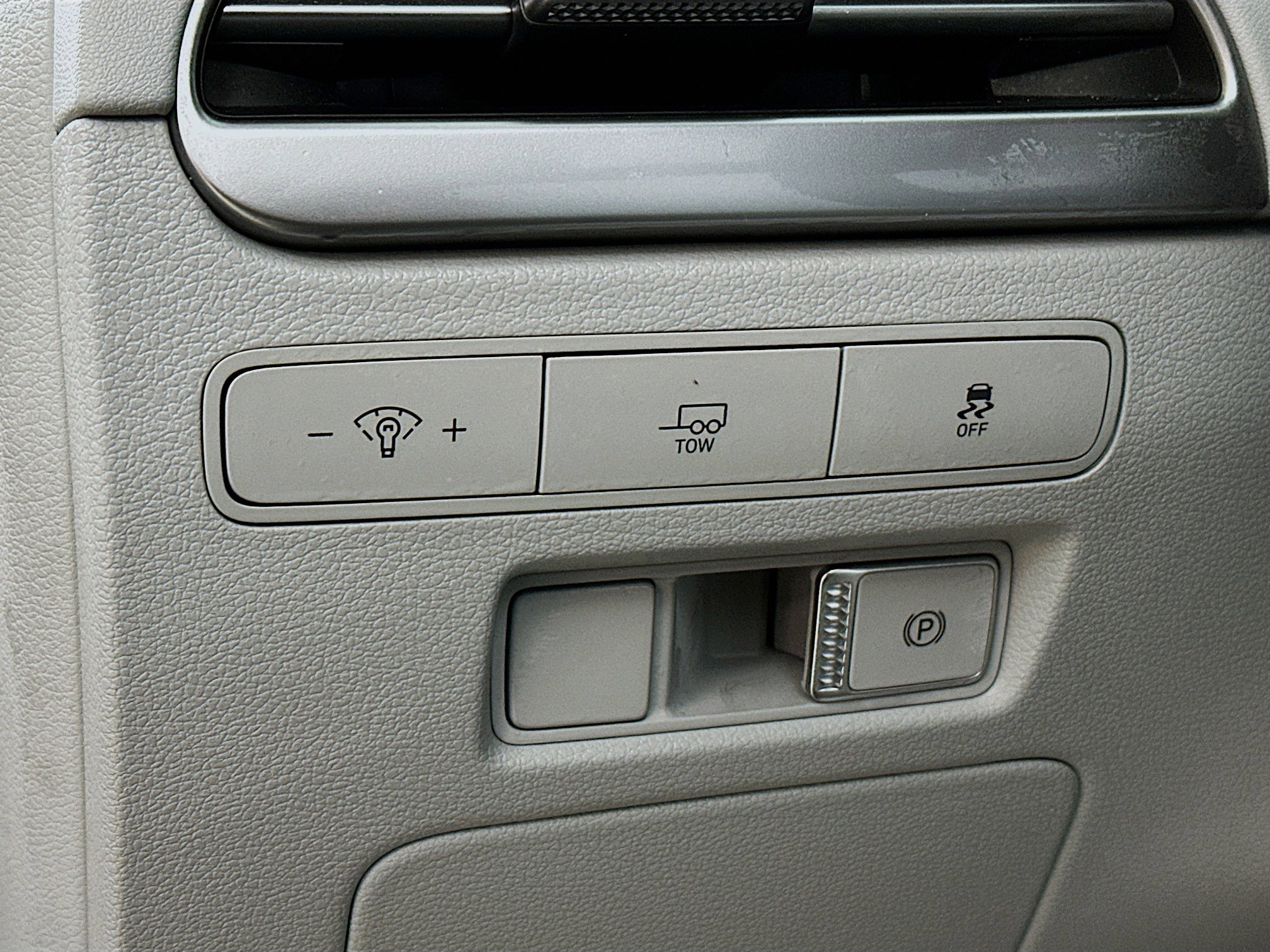 Used 2023 Hyundai Palisade SE w/ Cargo Package image 10