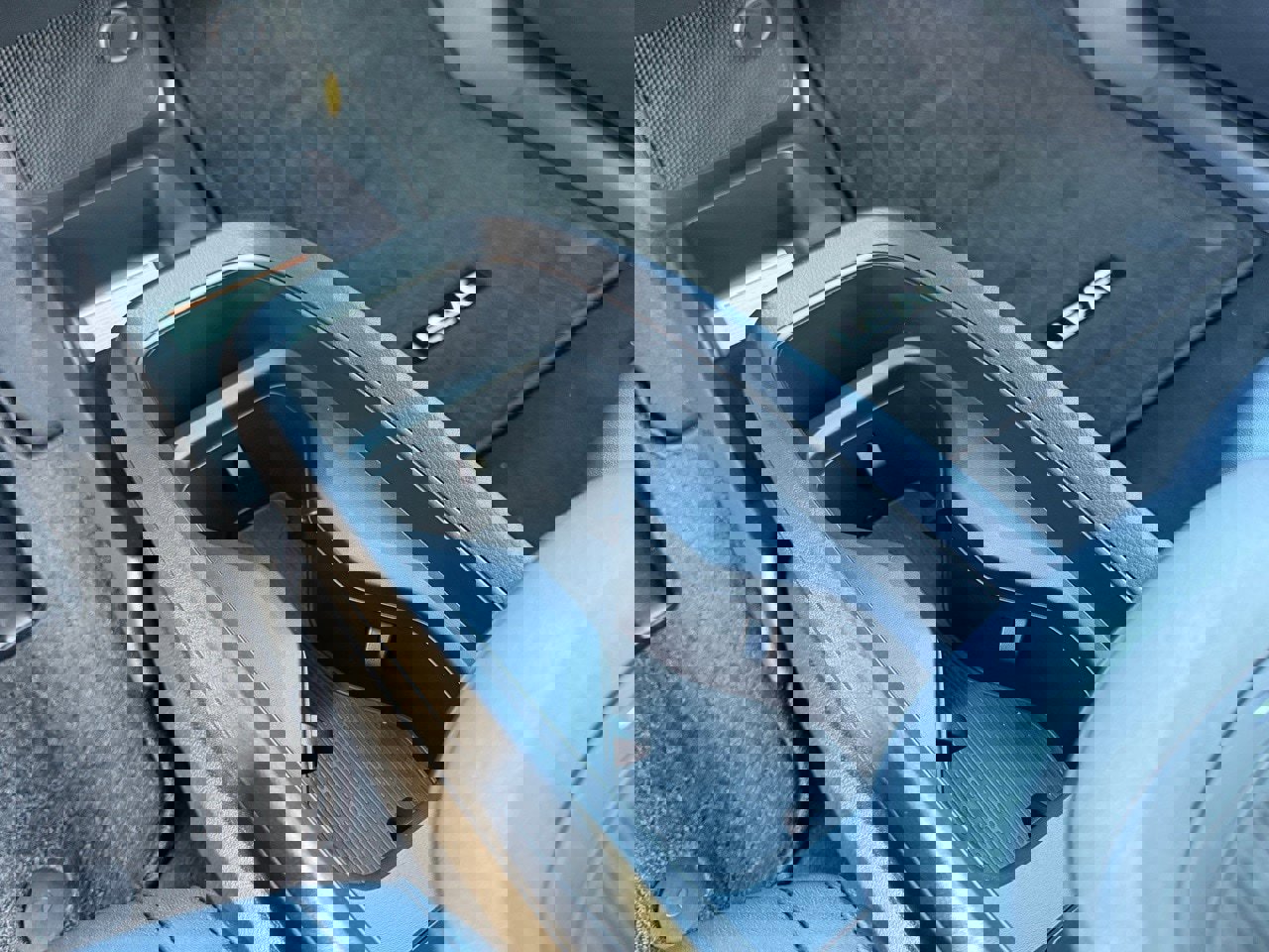 New 2026 Nissan Leaf Platinum+ w/ Cargo Package (Platinum+) image 17