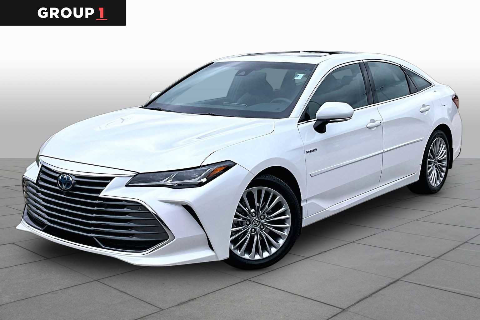 Used 2021 Toyota Avalon Limited w/ Advanced Safety Package FWD image 1
