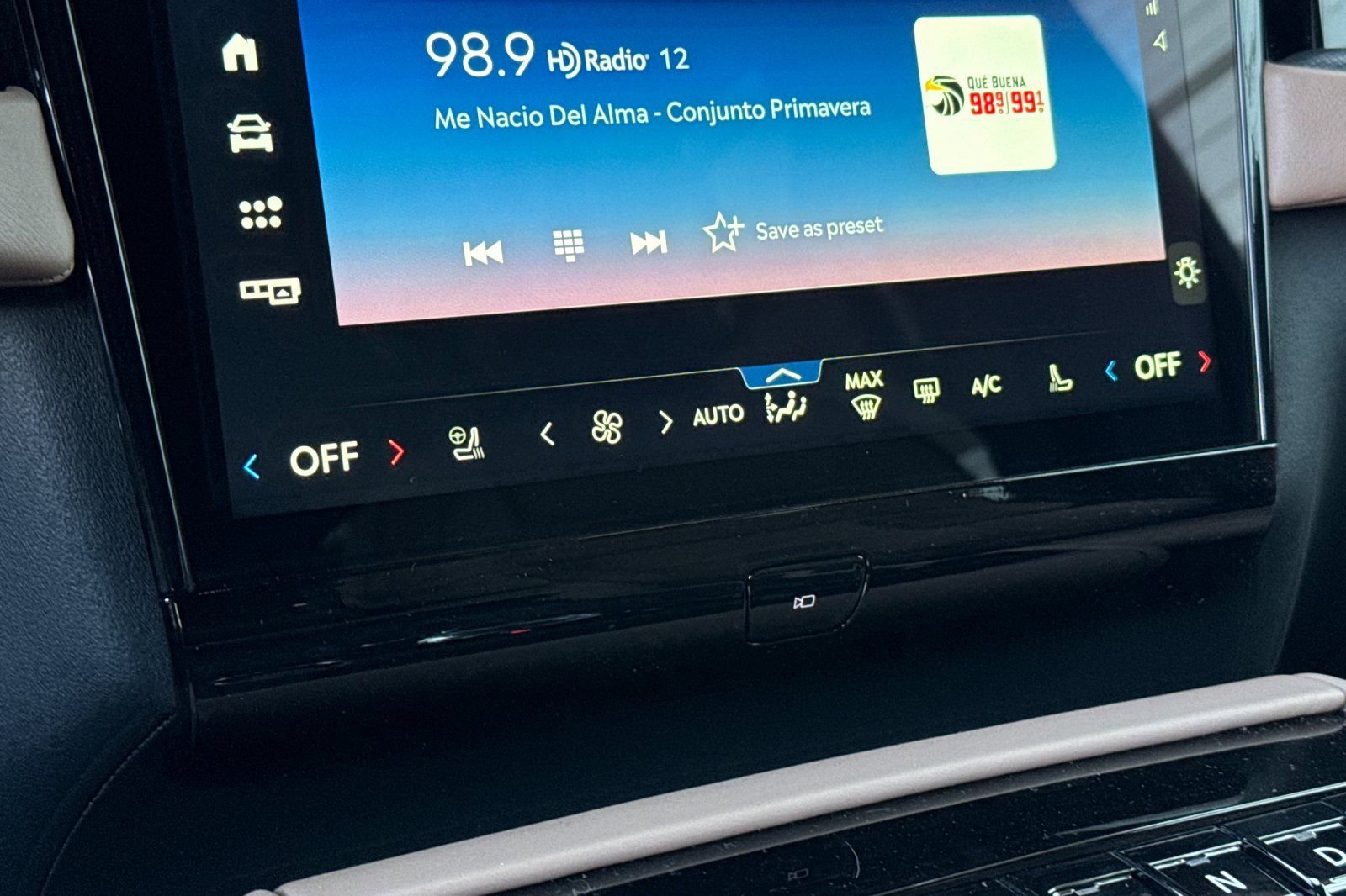 New 2025 Lincoln Navigator Black Label image 18