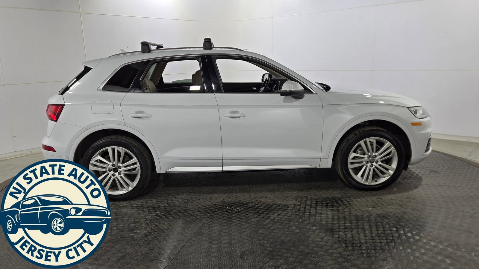 Used 2020 Audi Q5 2.0T Premium Plus AWD/4WD image 8