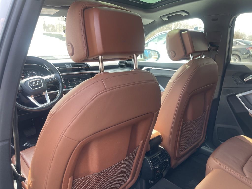 Used 2023 Audi Q3 2.0T Premium image 19