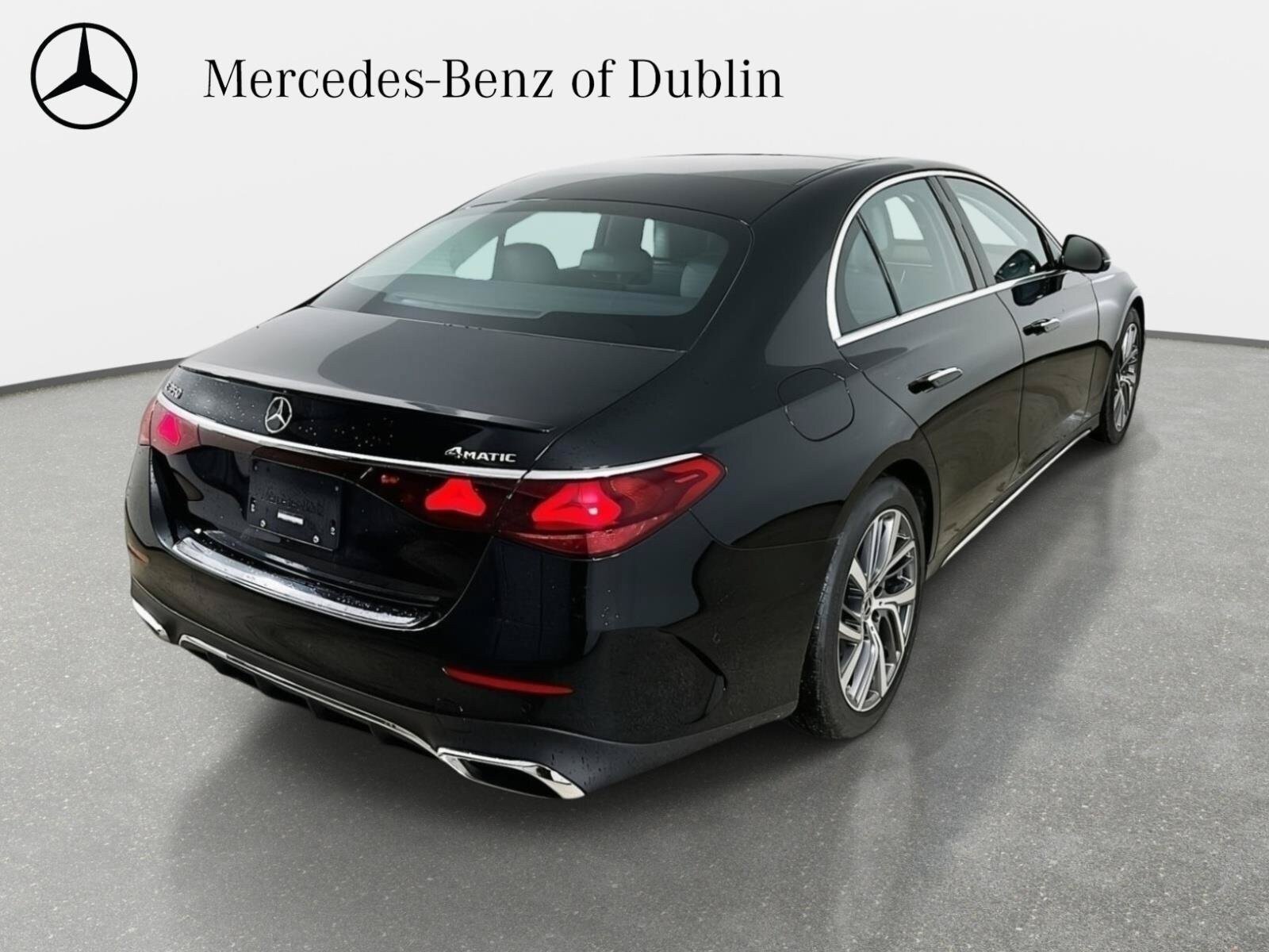 Used 2026 Mercedes-Benz E 350 4MATIC Sedan image 5