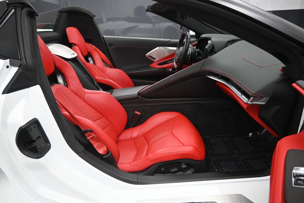 Used 2023 Chevrolet Corvette Stingray Premium Conv w/ Z51 Performance Package RWD image 27