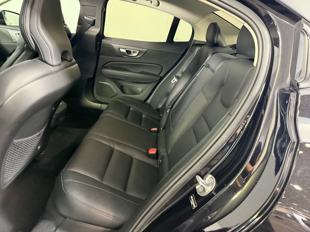 Used 2025 Volvo S60 B5 Plus FWD image 23