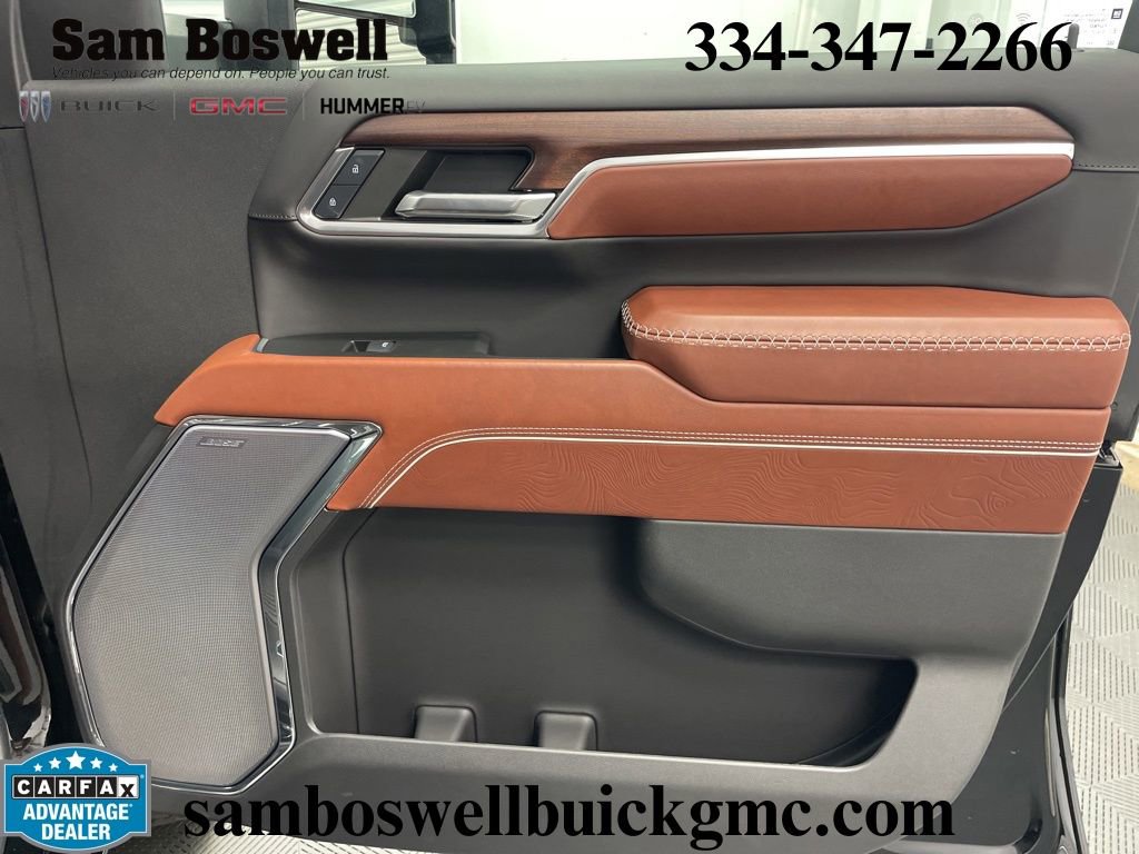 Used 2024 GMC Sierra 3500 Denali Ultimate AWD/4WD image 33