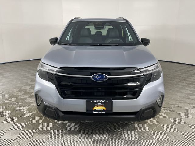 Used 2025 Subaru Forester Touring image 28